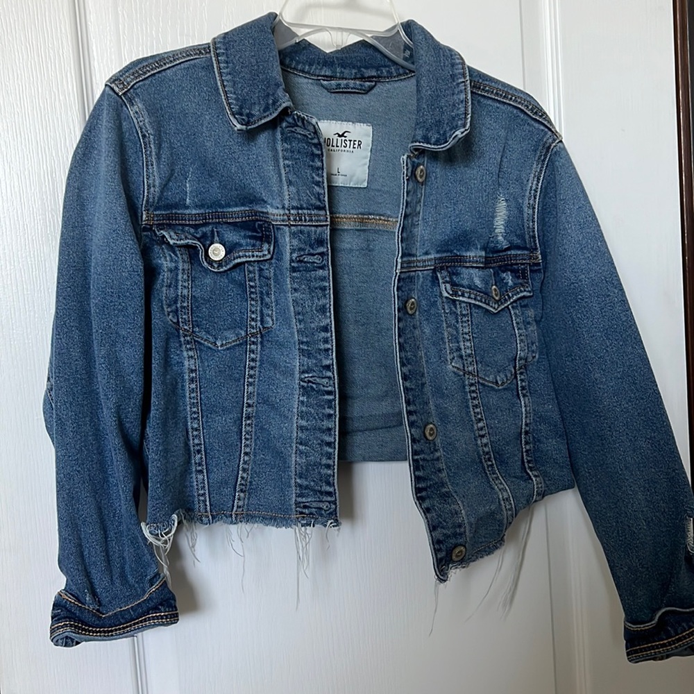 Hollister Distressed Cropped Jean Jacket